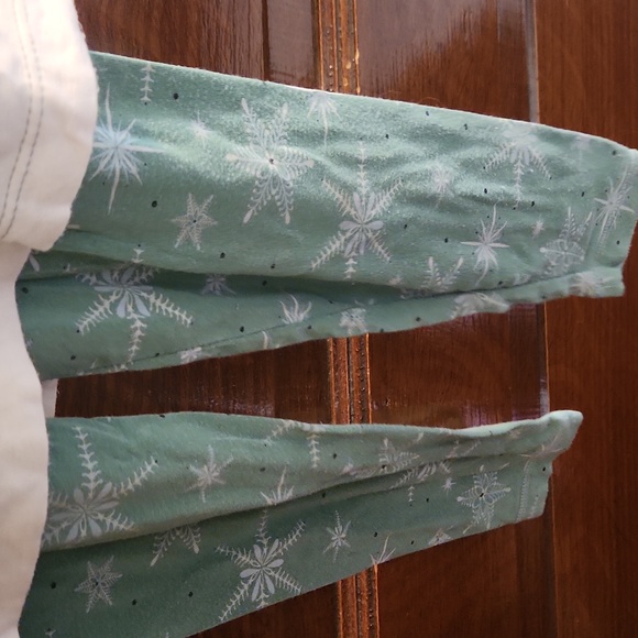 KicKee Pants Snowflake Pajamas - 3T - Picture 3 of 4